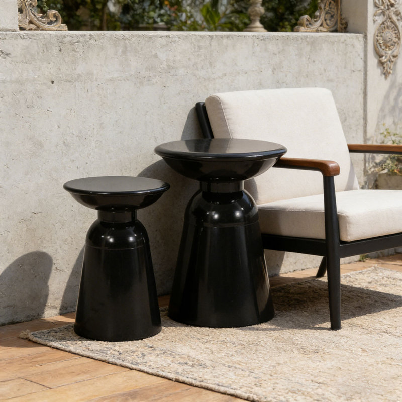 Tables d'appoint d'extérieur en fer avec design évasé, Noir, 2