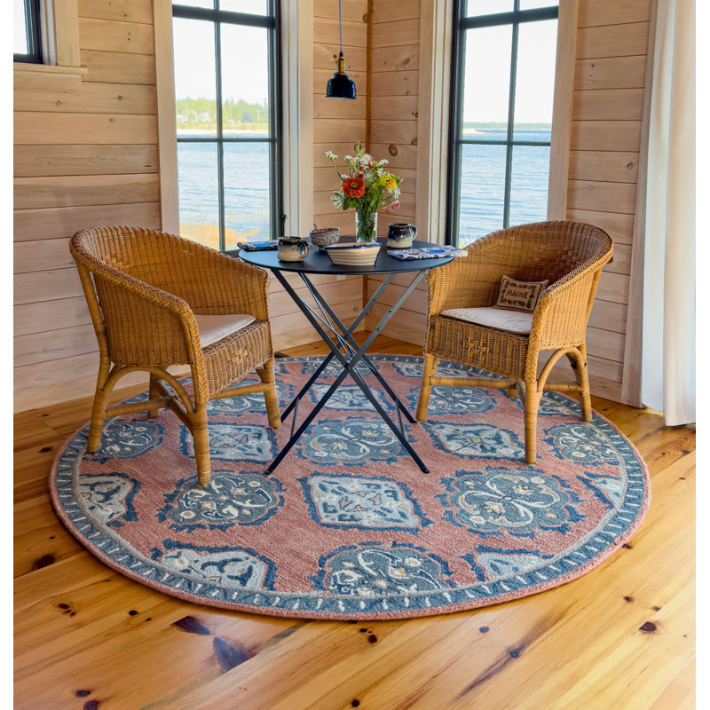 Vintage Glory Hand Hooked Wool Rug in Blue/Faded Red/Cream, Rectangle 9' x 13'