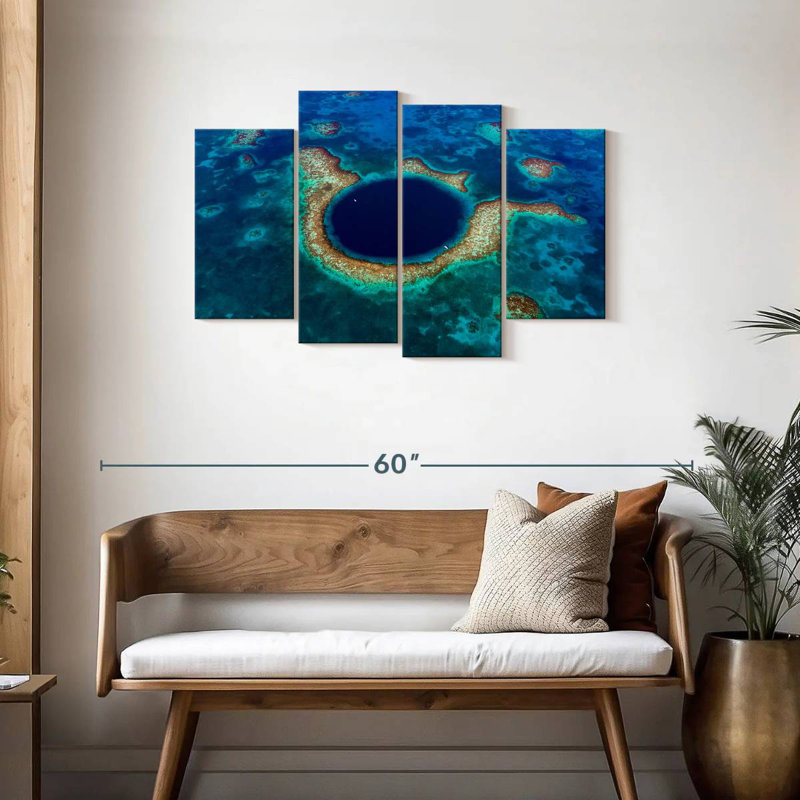 Nicci Belize's The Great Blue Hole, H 27 po x l 43 po