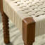 Banc rembourré en noyer foncé-1134742234