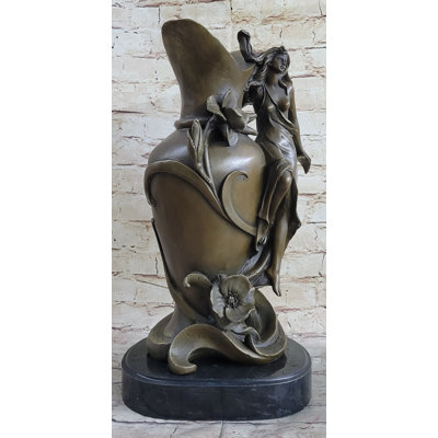 Figurines et sculptures Earsel