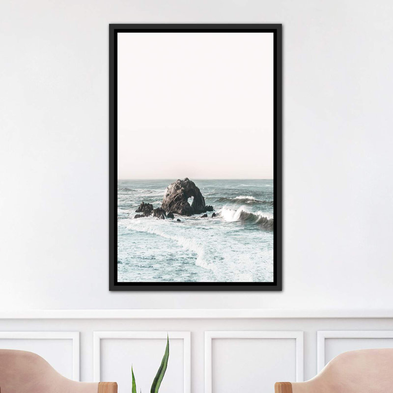 «Boulder», photographie, Toile avec cadre noir, H 26 po x l 18 po x P 1,5 po