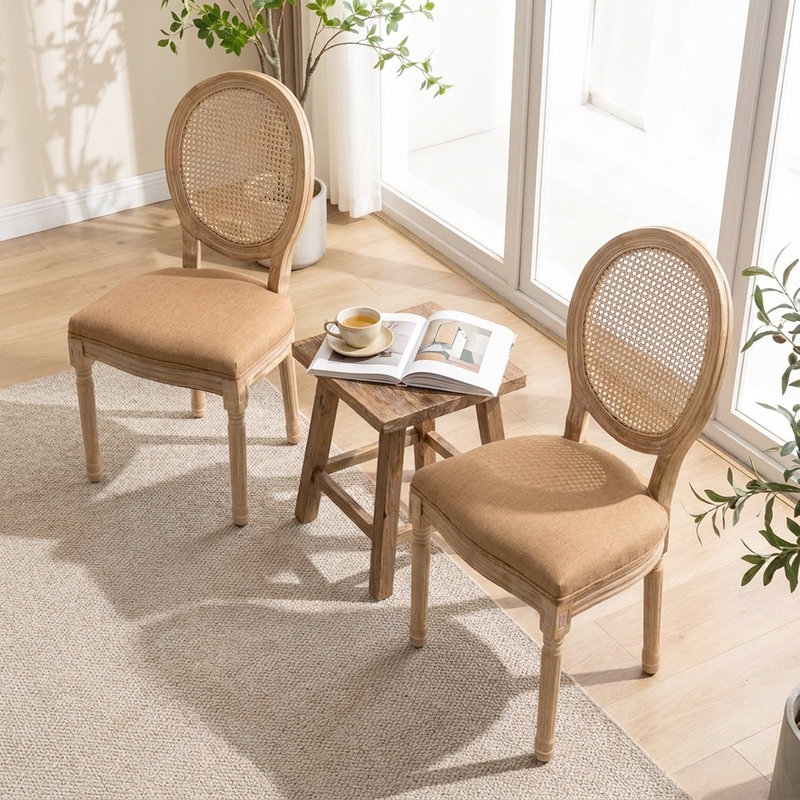 Chaises de salle à manger d'inspiration rétro avec structure en bois massif - dossier en rotin, tissu en lin, ensemble de 2