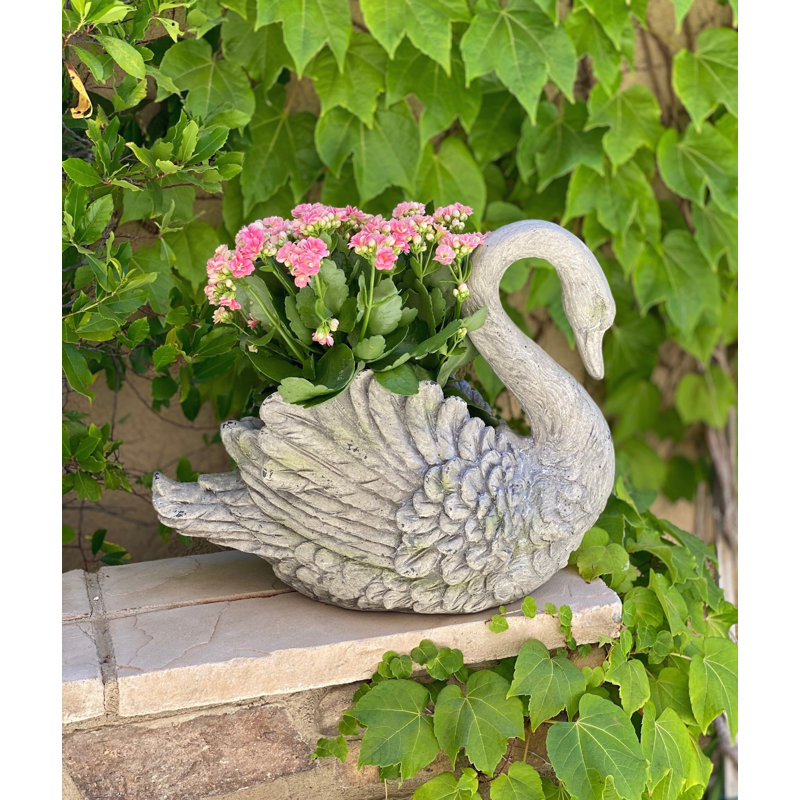 Mamigon Handmade Statue Planter, Gray