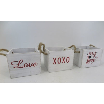 Gracie Oaks Crate