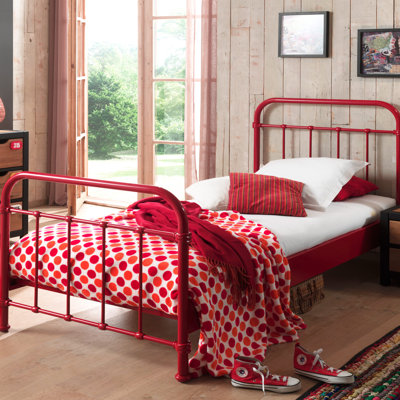 New York Metal Frame Bed