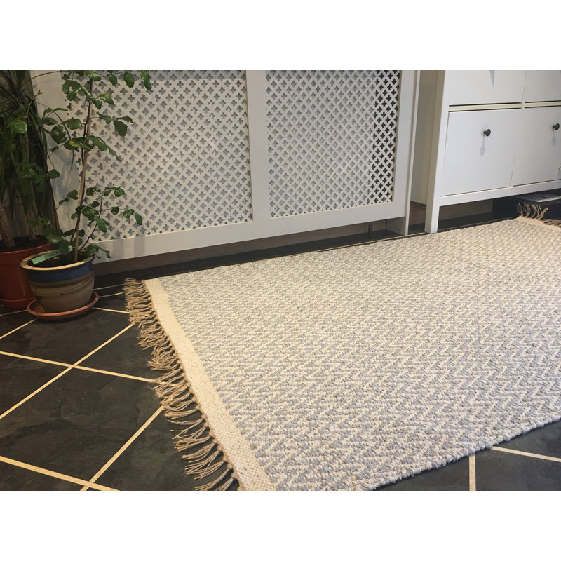 Eesa Chevron Cotton Hand Woven Area Rug, Rectangle 120 x 180cm