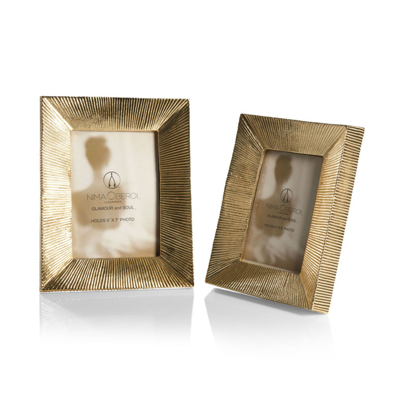 Object Picture Frame, 5" x 7"