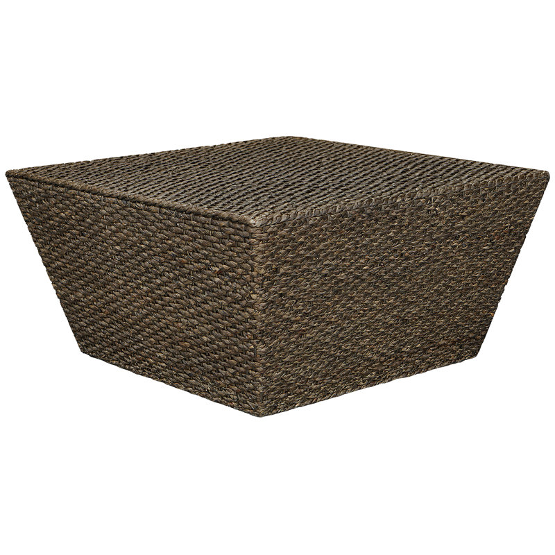 Mar Vista Coffee Table, Walnut