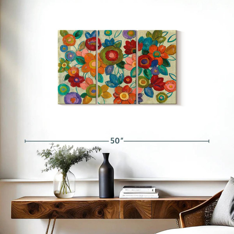 Avery Decorative Flowers, 20" H x 33" W