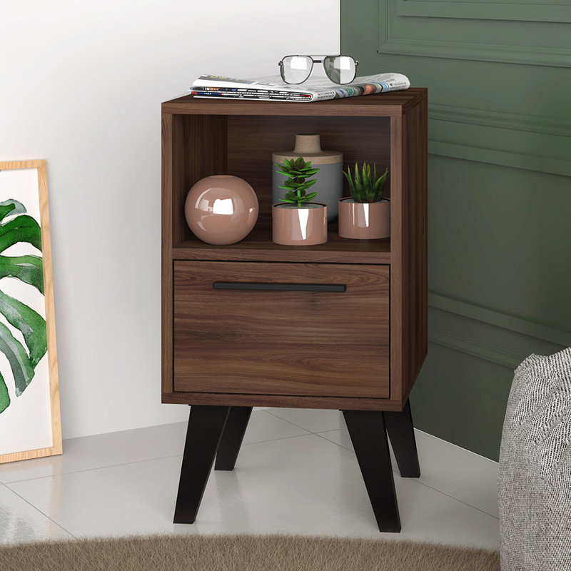 Bringger End Table, Oak