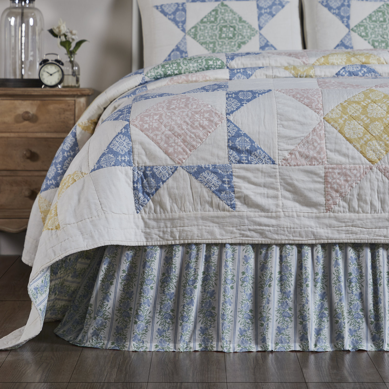Adda Cotton Ruffled Bed Skirt, Queen