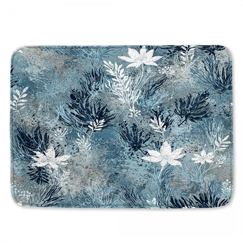 Tapis de bain bleu à motif floral, L 24 po x L 17 po