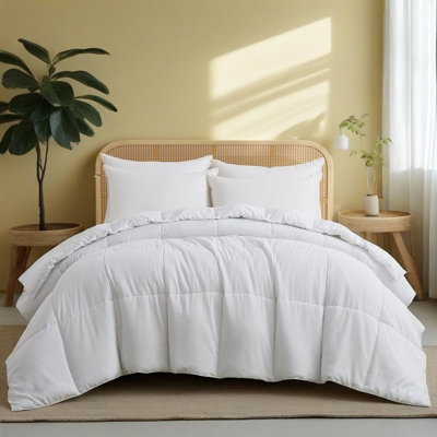   Édredon en duvet synthétique léger avec tissu doux brossé