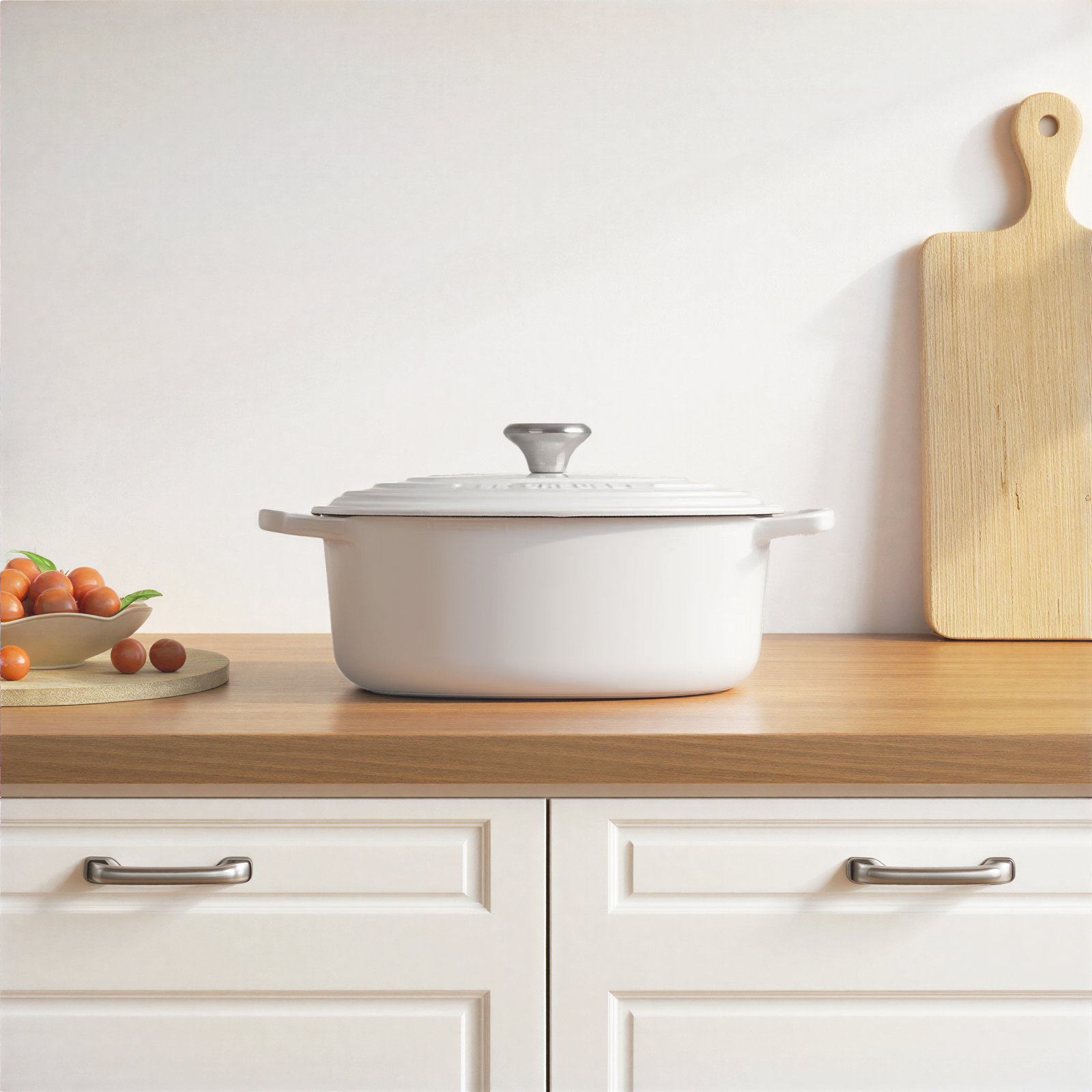 Enameled Cast Iron Oval Dutch Oven, 2.75 quarts, White/Silver