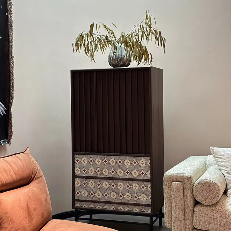 Commode française rétro peinte à la main
