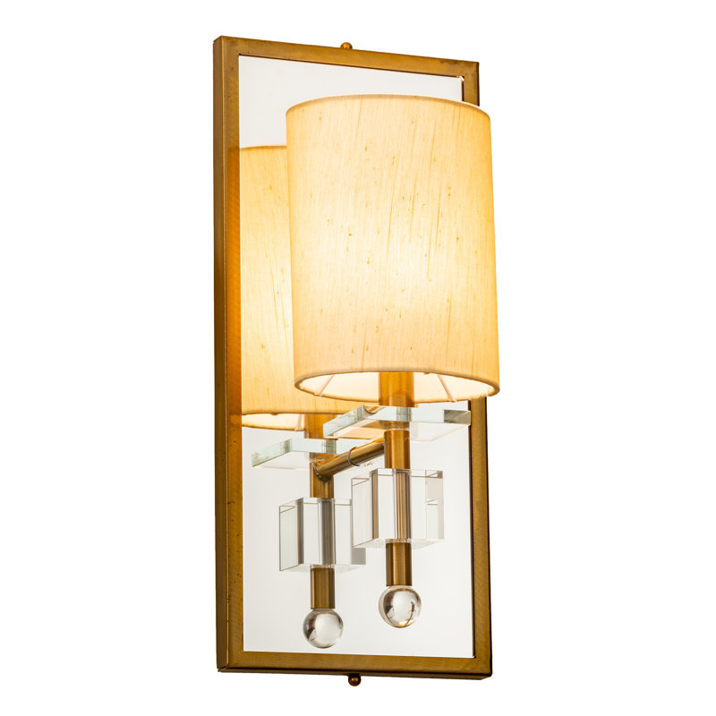 Barfleur 1 - Light Wallchiere
