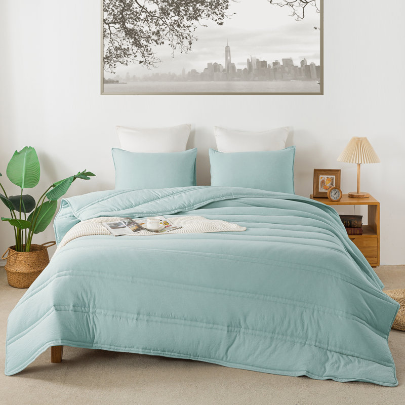 Channel Comforter Set, King Comforter + 2 King Shams, Light Blue