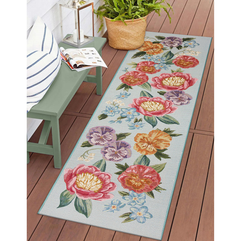 Kincaid Secret Garden Indoor/Outdoor Area Rug, Runner 1'11" x 7'6"