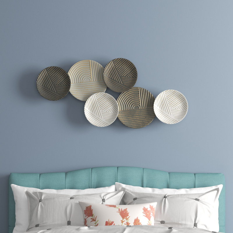 Zayas Modern Abstract Wall Decor on Metal