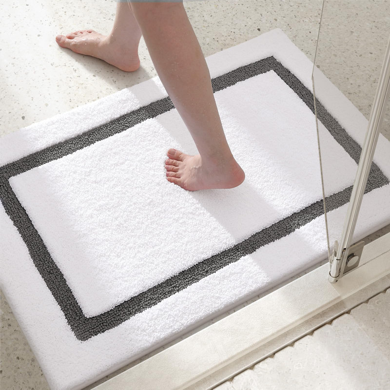 Tapis de bain avec envers antidérapant, 24" L x 16" W, Dark Grey