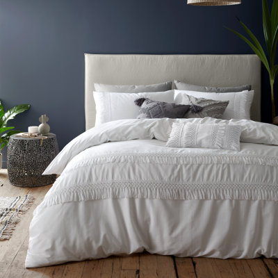 Izmir Cotton Tassel Duvet Cover Set with Pillowcases