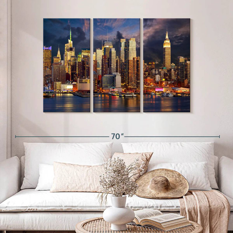 Sebbie Midtown Manhattan Skyline, 32" H x 50" W
