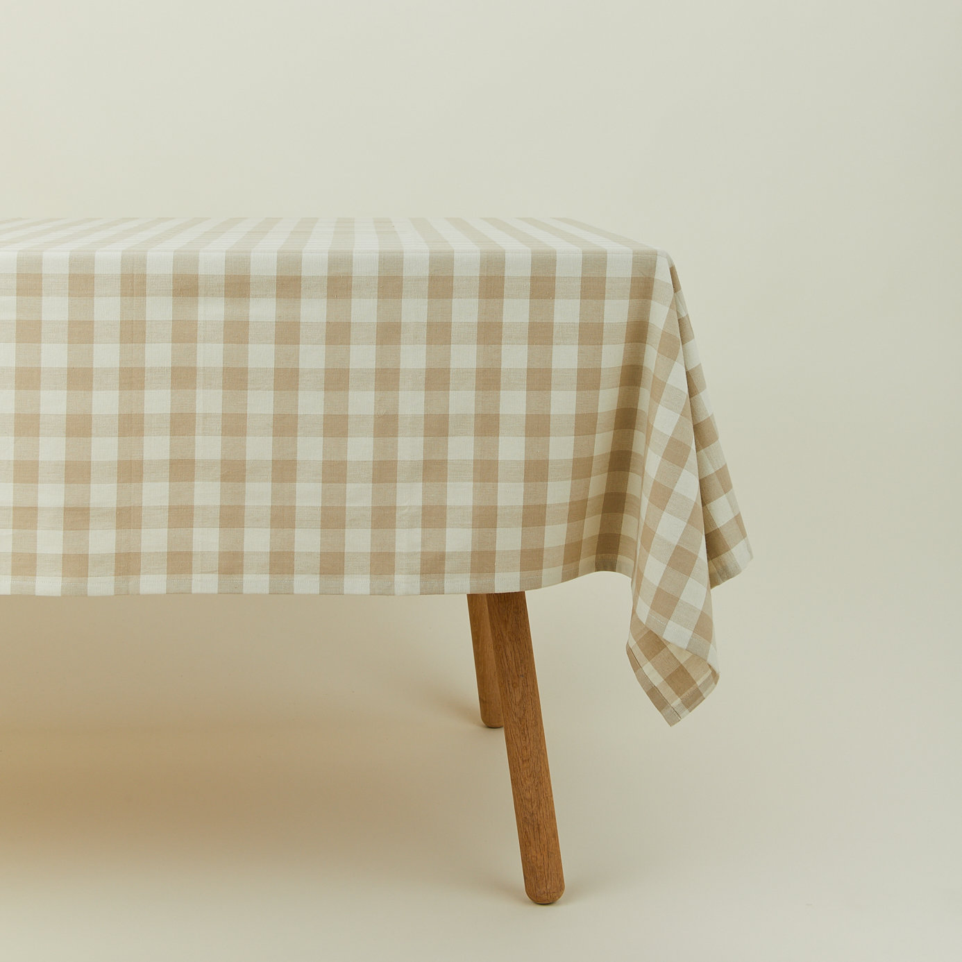 Essential Gingham Tablecloth, Ivory/Flax