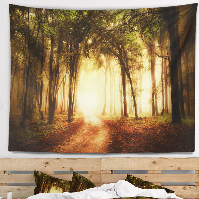 Tapisserie de forêt dorée en polyester avec accessoires suspendus inclus, H 32 po x l 39 po