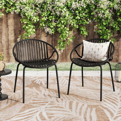 Ensemble de chaises de salle à manger empilables modernes avec dossier respirant et pieds en métal robustes pour l'extérieur