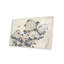 «Bee and Chrysanthemums» par Katsushika Hokusai - impression sans cadre-971455392