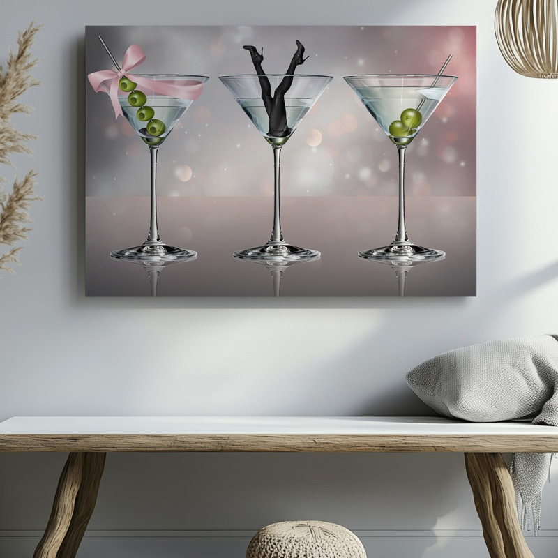 Reproduction d'art sur toile, "Art contemporain" avec trois verres à martini élégants disposés en rangées, H 9 po x l 12 po
