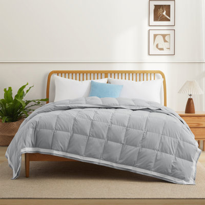 Édredon en duvet léger et rafraîchissant