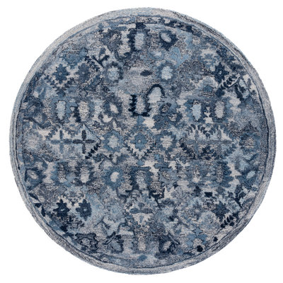 Comal 126 Area Rug In Navy