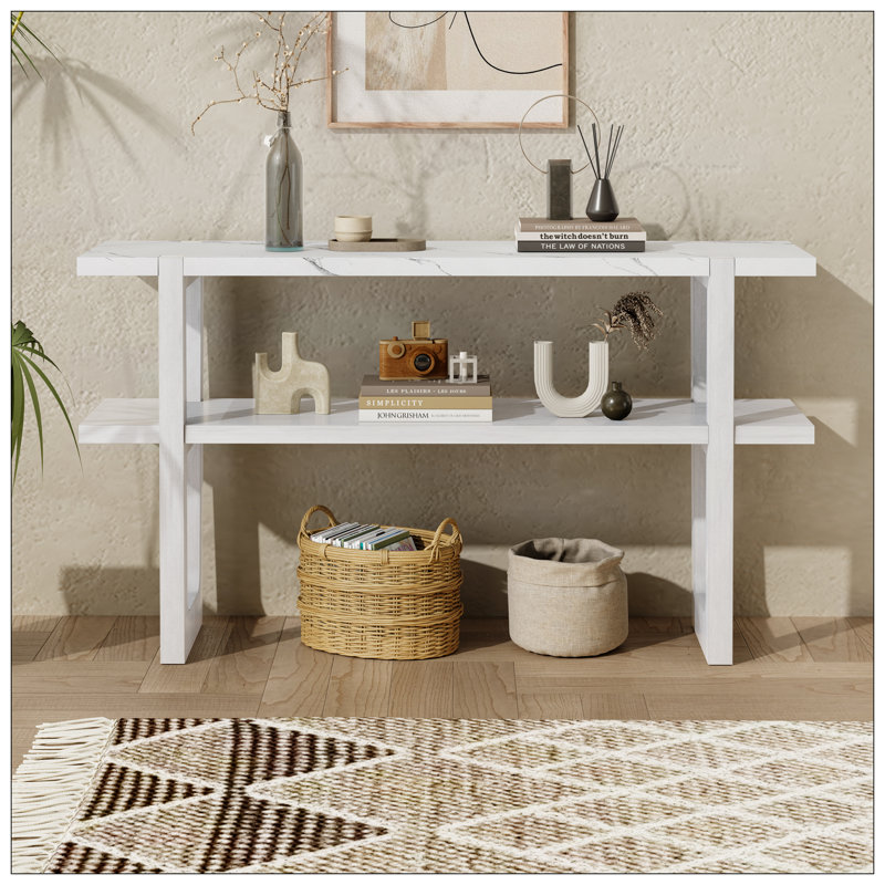Élégante console étroite avec plateau en marbre et rangement polyvalent, parfaite pour les couloirs et les vestibules.