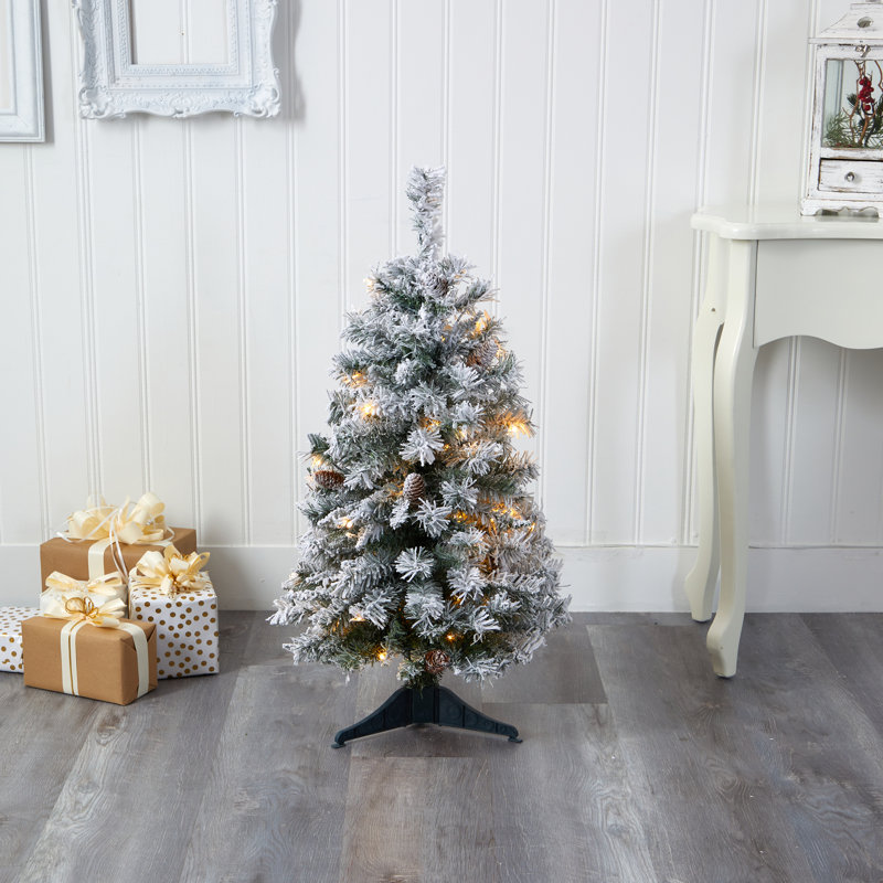Lighted Artificial Christmas Tree, 5' H