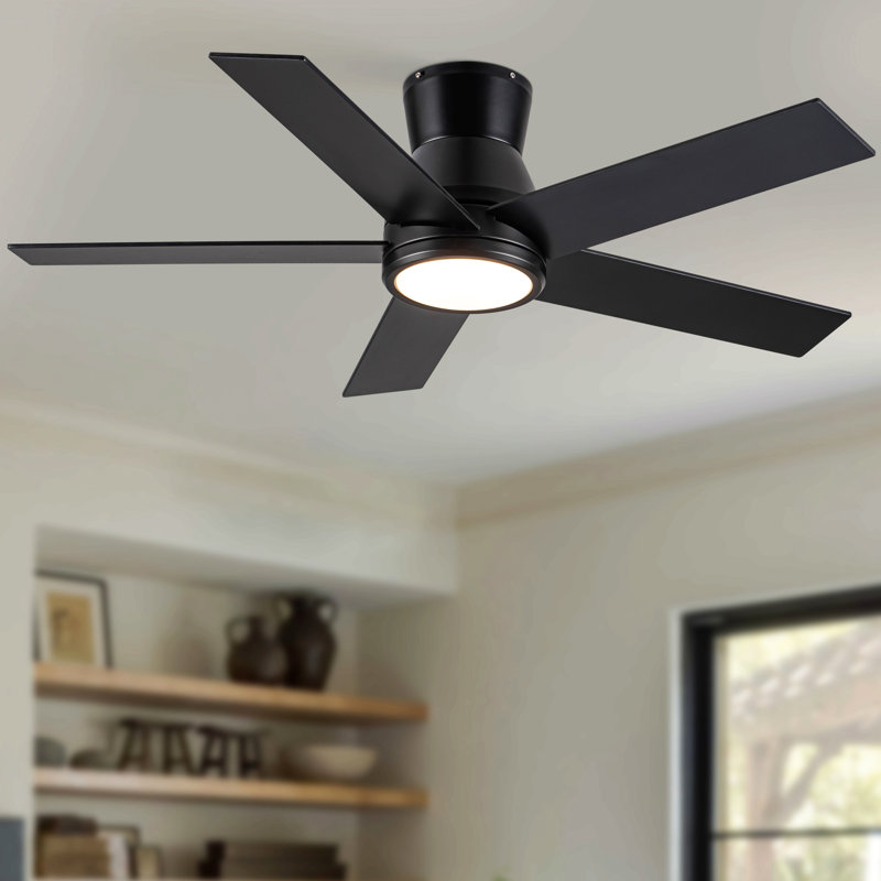 Ventilateur de plafond 52 po avec lumière Lowe, Noir, Noir