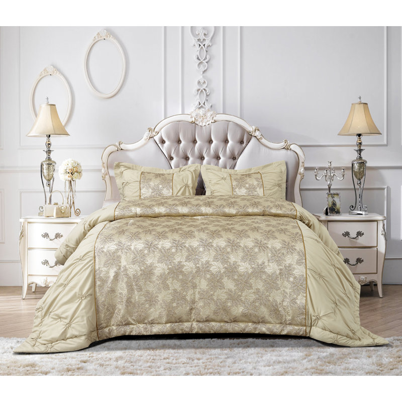 Choy Bedspread with Pillowcases, 240 x 250 cm Bedspread - 2 Pillowcases, Gold