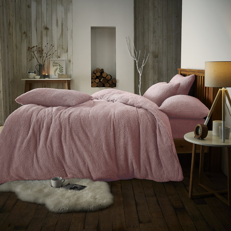 Polyester Solid Colour Bedding with Pillowcases Included, King, Red