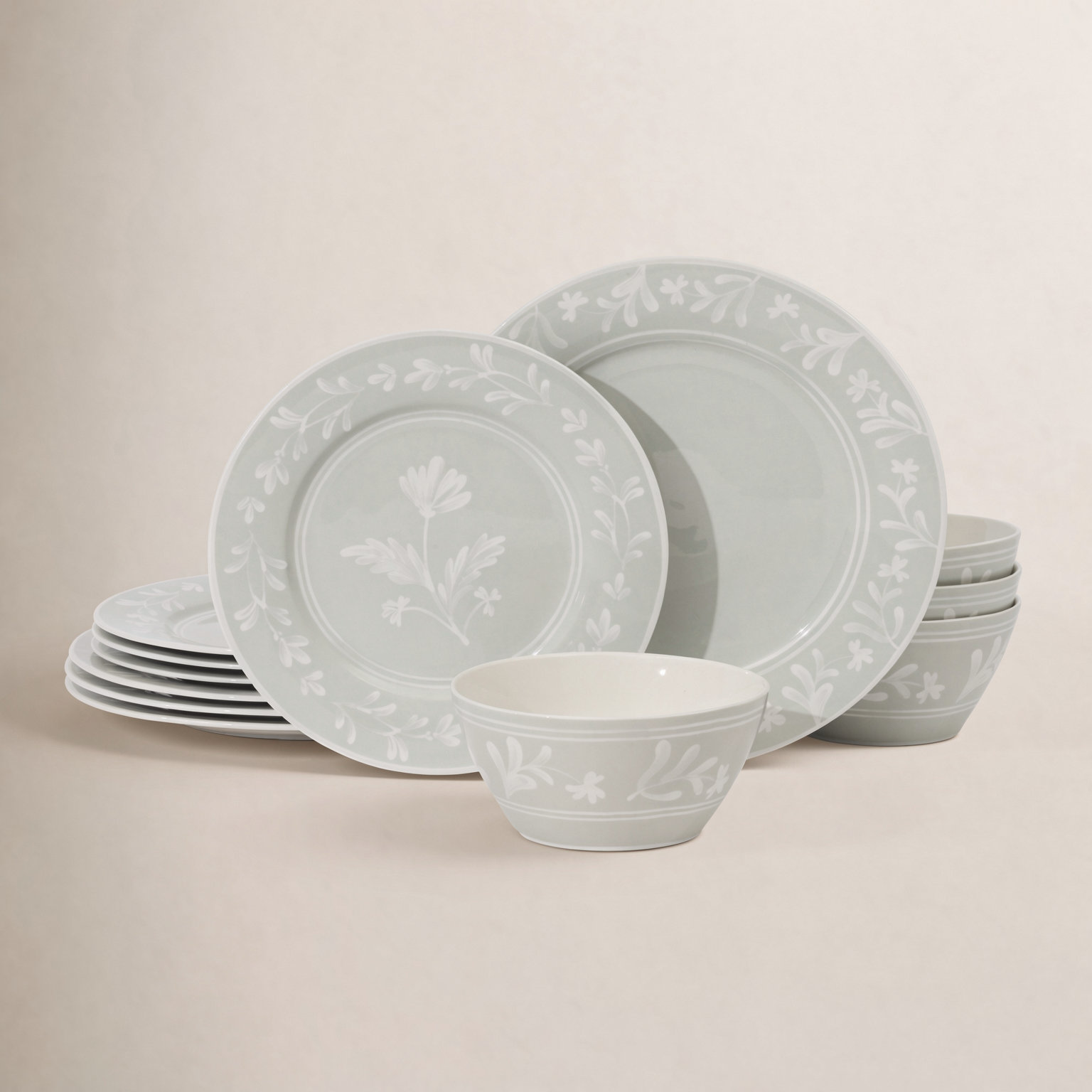 Martha Stewart Maiden Crown 12-Piece Dinnerware Set – Vegan Bone China Ceramic Plates & Bowls – Floral Design – Service for 4 – Dishwasher & Microwave Safe