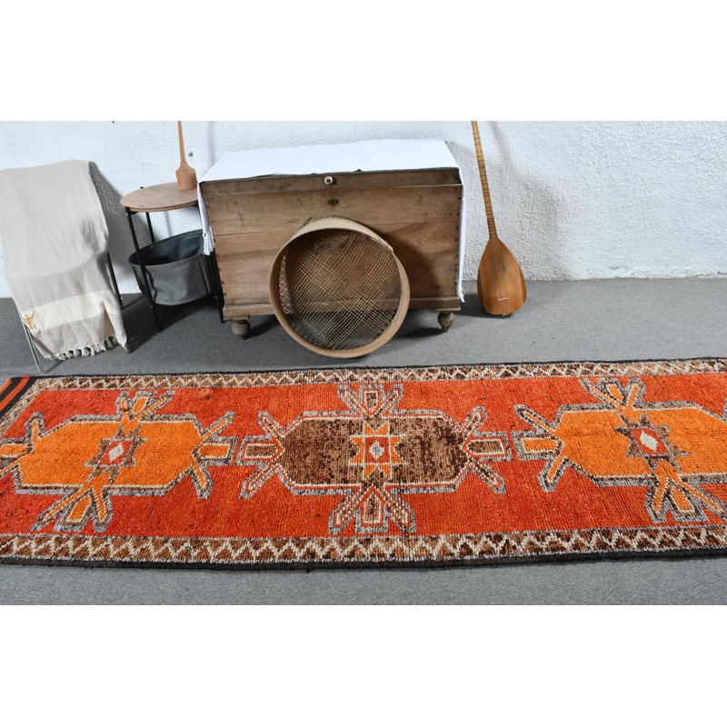 Tapis turc rétro tissé à la main avec motif géométrique orange chaud et brun rouge / orange