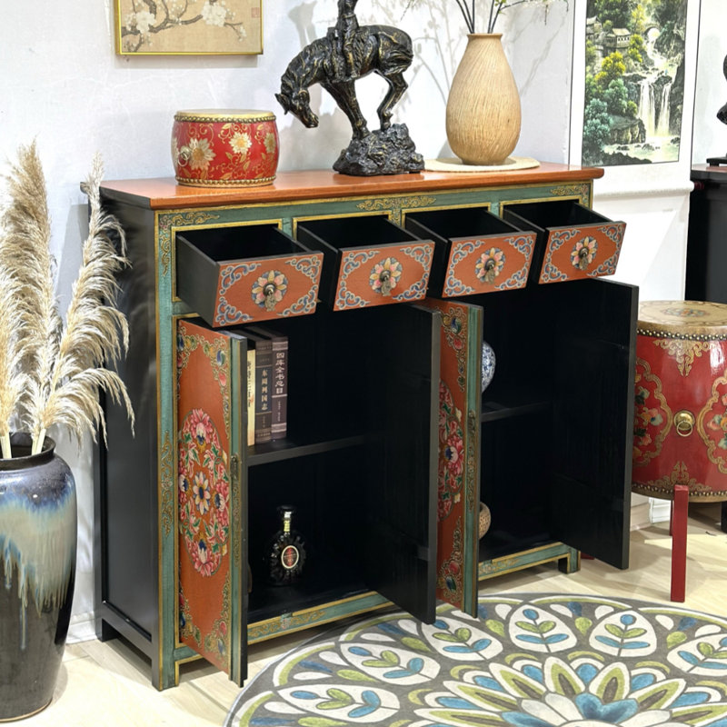 Buffet haut de gamme peint
