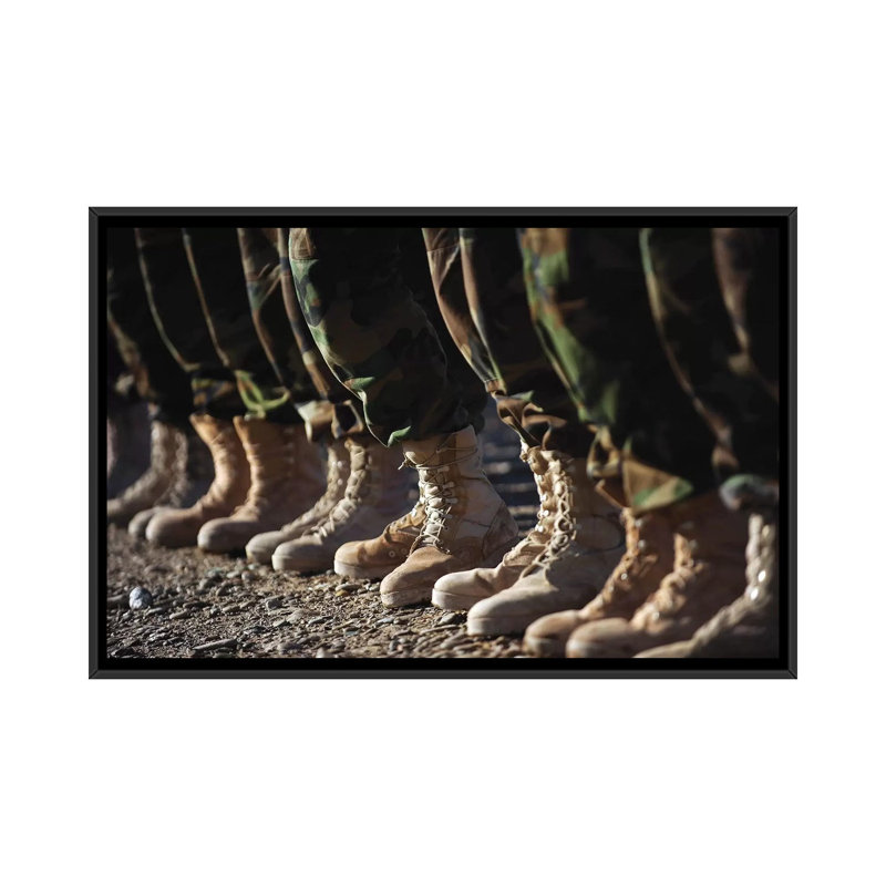 Reproduction de photo sur toile, H 18 po x l 26 po x P 1,5 po, Toile avec cadre noir, Pas de tapis