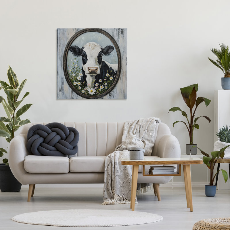 Toile classique avec portrait de vache et de marguerite, design par Petal Prints Design, H 30 po x l 30 po
