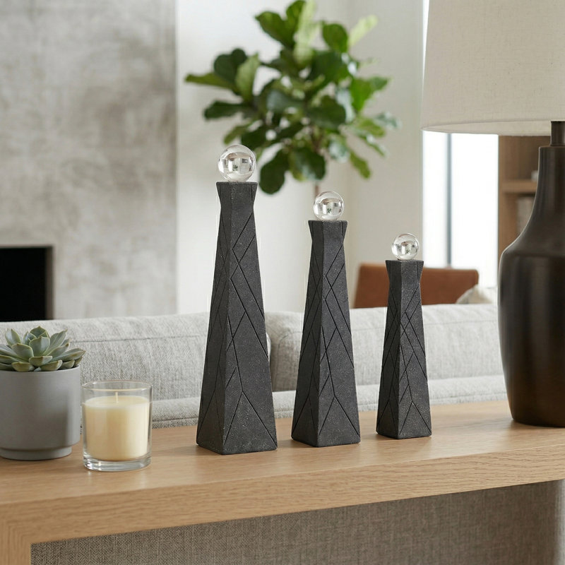 Ensemble de 3 bouteilles en résine de quartz noir Isaacs