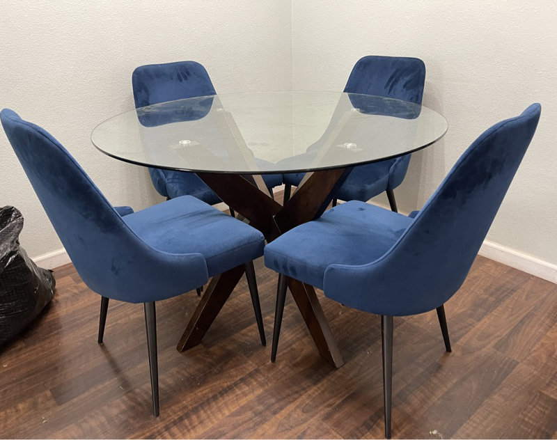 Customer review by Dana