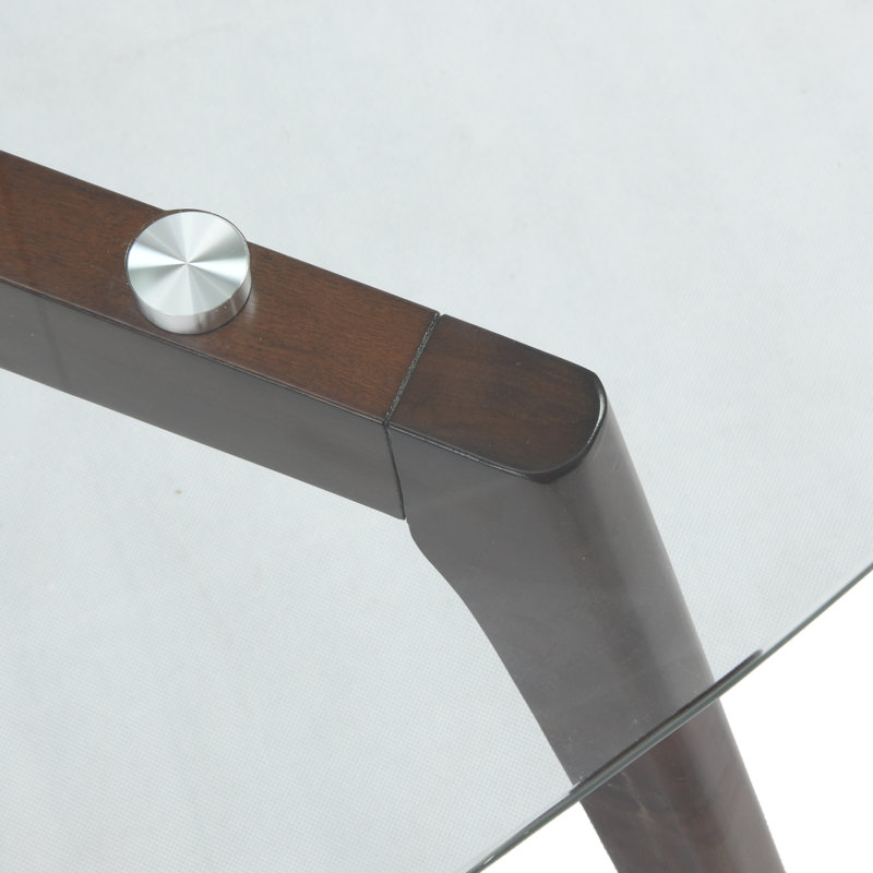 Ensemble de 3 tables basses, Noyers