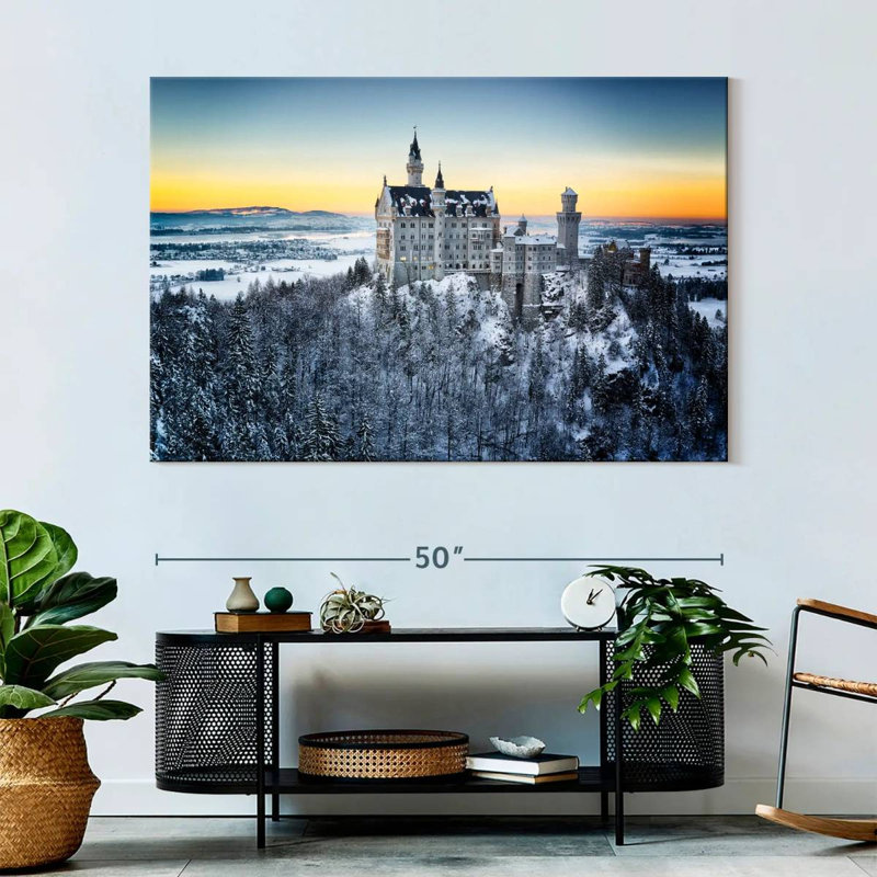 Lilie Winter Neuschwanstein Castle, H 34 po x l 51 po