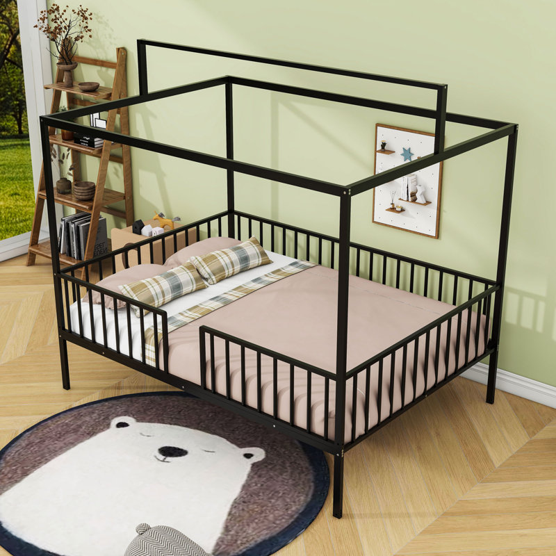 Lit plateforme en métal avec forme de maison, Complète, Blanc