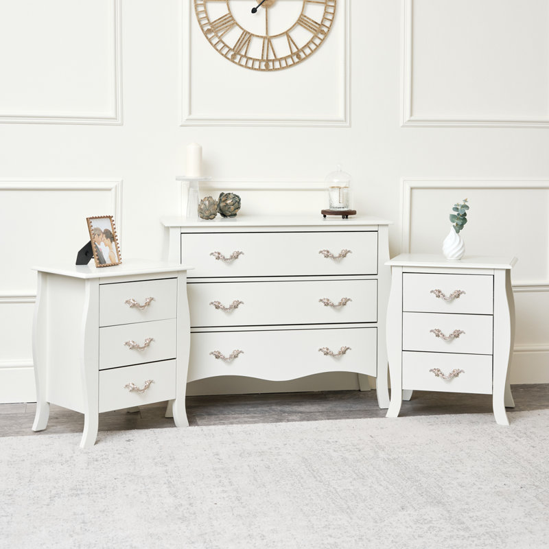 Adamina 3 Piece Bedroom Set